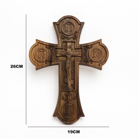 Cruce din lemn cu Iisus Hristos