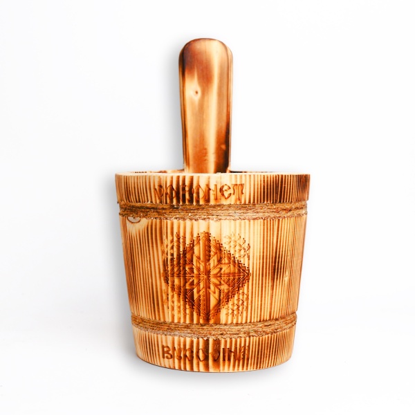 Galetusa din lemn cu separeuri Voronet Bucovina