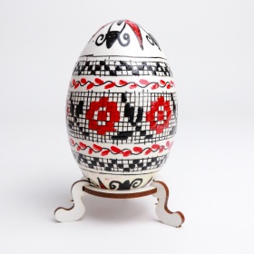 Ou incondeiat cu ceara (gasca) din Bucovina