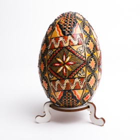 Ou din lemn incondeiat cu ceara - din Bucovina