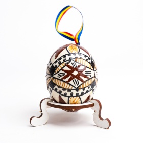 Ou incondeiat cu ceara - din Bucovina