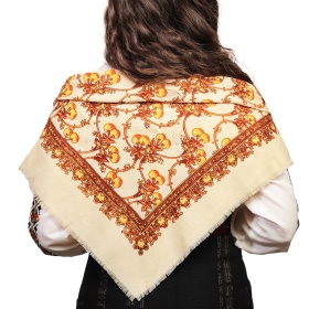 Batic/Esarfa cu franjuri - model floral