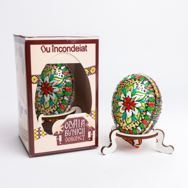 Ou incondeiat cu ceara (rata) din Bucovina