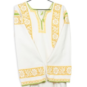 Ie traditionala cusuta manual din Bucovina