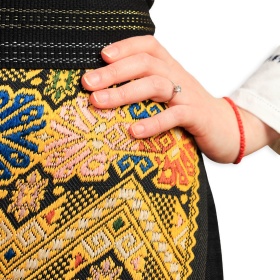 Catrinta / Fota tesuta manual la razboi