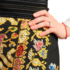 Catrinta / Fota tesuta manual la razboi