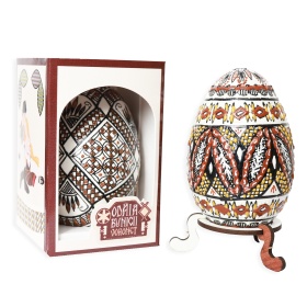 Ou incondeiat cu ceara (gasca) din Bucovina