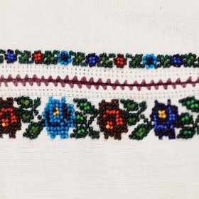 Ie traditionala din Bucovina- M-L