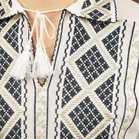 Ie barbateasca traditionala brodata la masina