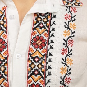 Ie barbateasca traditionala brodata la masina