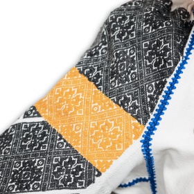 Ie traditionala din Bucovina M-L