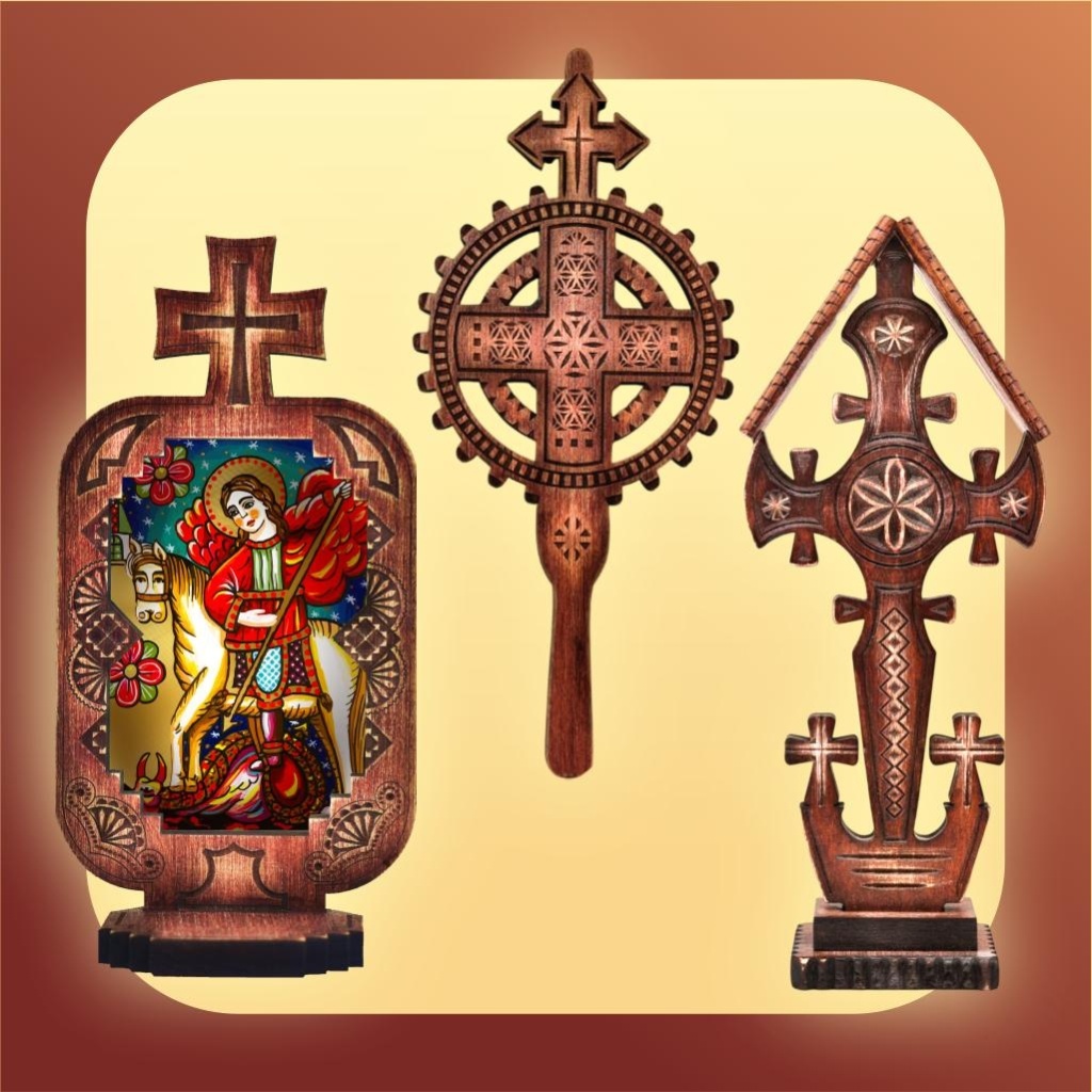 Candele, cruci si troite